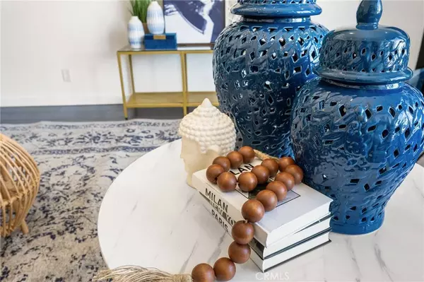 660 N Sweetzer AVE #302, Los Angeles, CA 90048