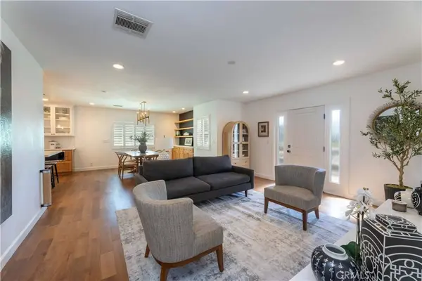 3732 Clark, Long Beach, CA 90808
