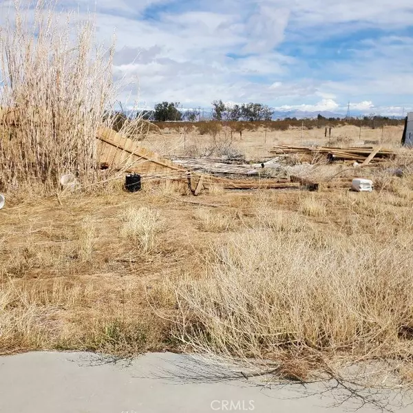 1010 N Oriole ST, Inyokern, CA 93527