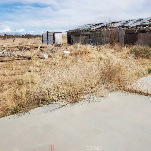 1010 N Oriole ST, Inyokern, CA 93527