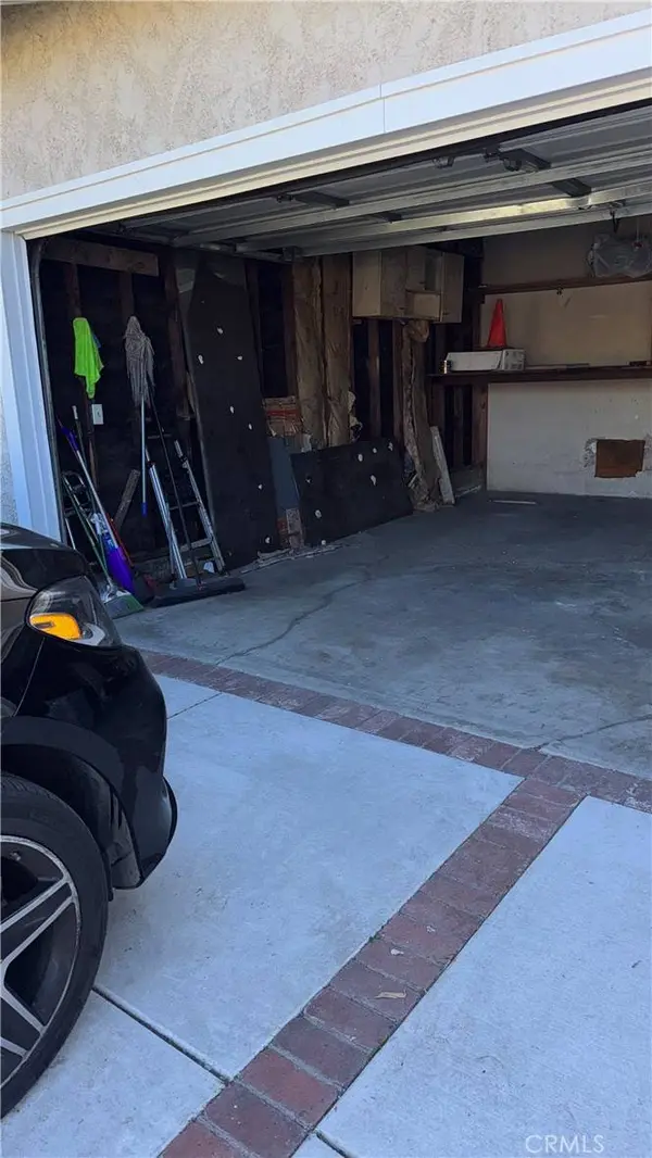 1046 W 123rd ST, Other, CA 90044