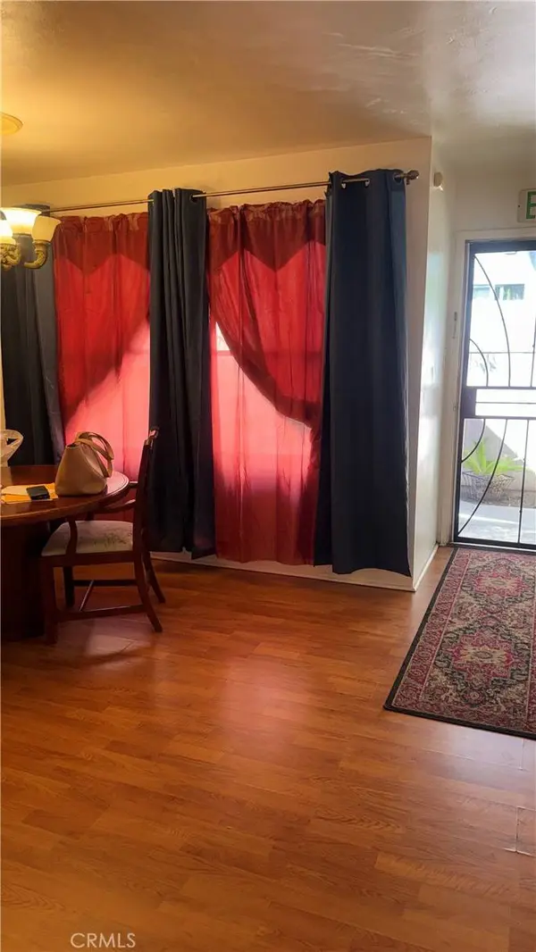947 E Broadway #2, Long Beach, CA 90802