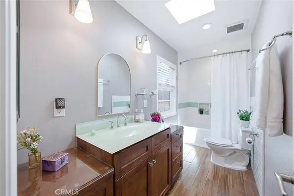 6128 E Conant, Long Beach, CA 90808