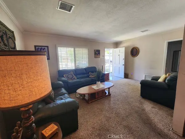 7607 Goddard, Los Angeles, CA 90045