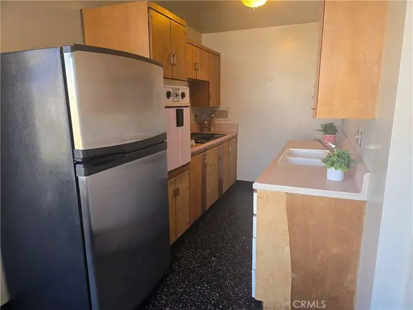 100 Atlantic #711, Long Beach, CA 90802