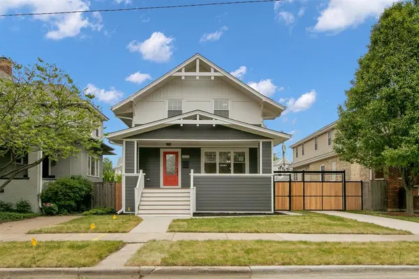 4036 W Warwick Ave, Chicago, IL 60641-3142