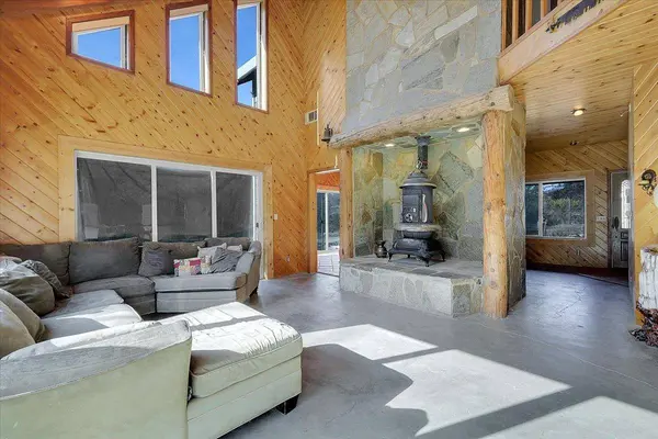 13980 Mountain House RD, Nevada City, CA 95959