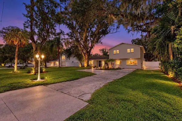 11004 RIVERVIEW DR