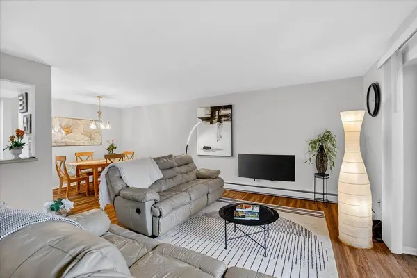 6302 Mineral Point Road #311, Madison, WI 53705