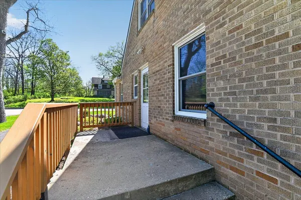 623 N Main Street, Oregon, WI 53575-1111