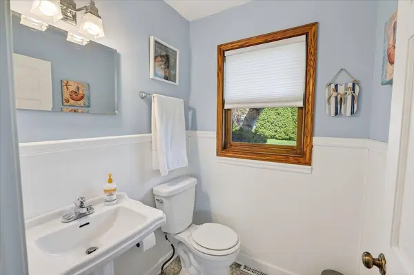 10 Flagstaff Court, Madison, WI 53719-2402