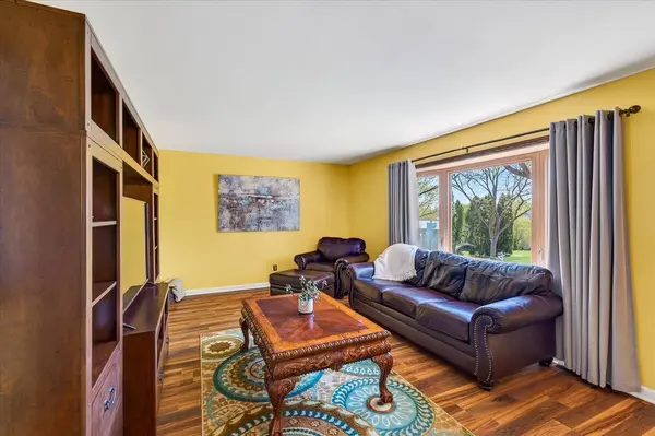 10 Flagstaff Court, Madison, WI 53719-2402