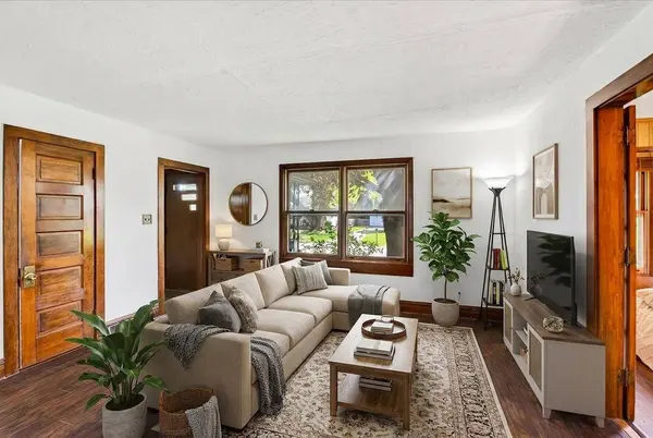 844 Ridgewood Way, Madison, WI 53713-1222