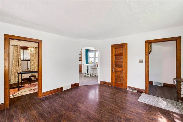 844 Ridgewood Way, Madison, WI 53713-1222