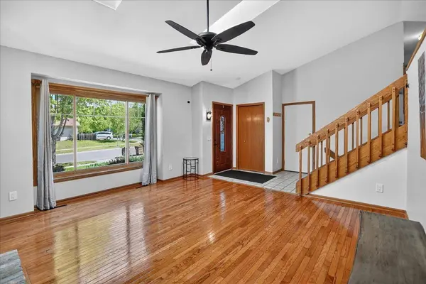 117 Knutson Drive, Madison, WI 53704