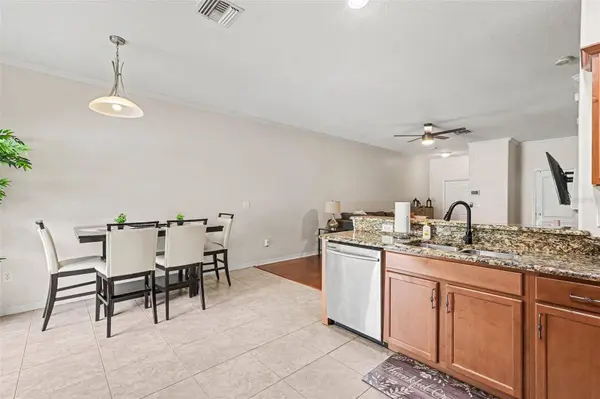 2711 ISABELLA VALLEY CT, Brandon, FL 33511