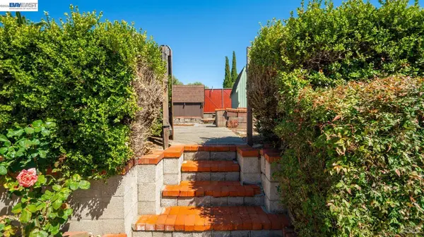 167 El Bonito, Benicia, CA 94510