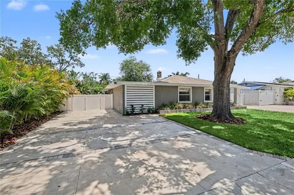3511 W AZEELE ST, Tampa, FL 33609