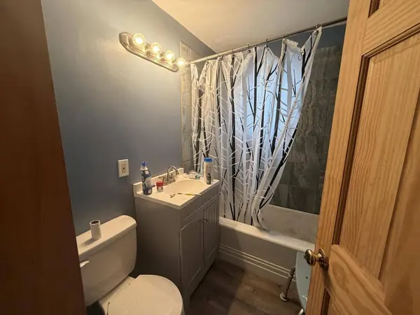 1331 E Saveland AVENUE, Milwaukee, WI 53207