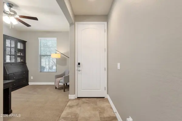 2917 W LAREDO Lane, Phoenix, AZ 85085