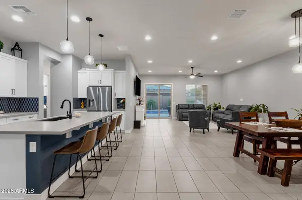 7444 W SPUR Drive, Peoria, AZ 85383
