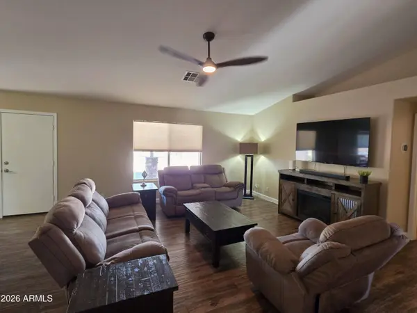 3000 E TULSA Street, Gilbert, AZ 85295