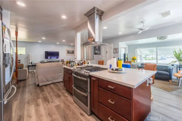 5300 E Brittain, Long Beach, CA 90808