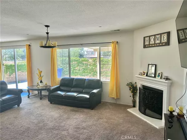 6974 Canterra WAY, Fontana, CA 92336