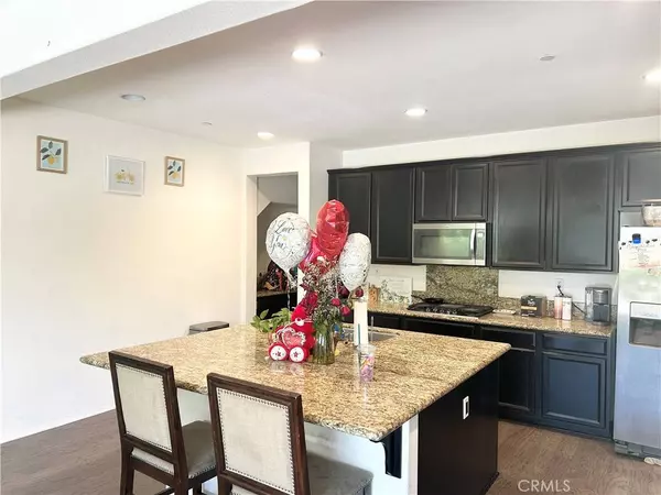 6974 Canterra WAY, Fontana, CA 92336