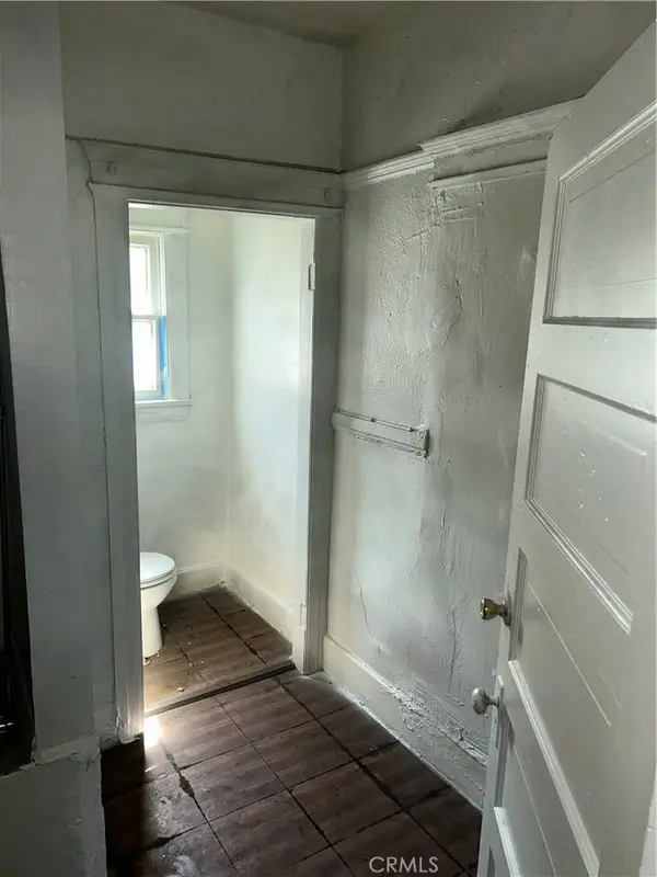 146 E 45th ST, Los Angeles, CA 90011