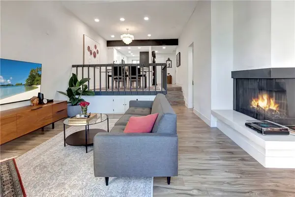 6331 Marina Pacifica N, Long Beach, CA 90803