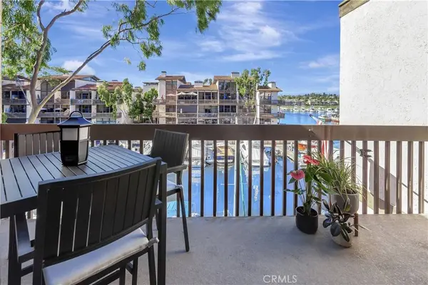 6331 Marina Pacifica N, Long Beach, CA 90803