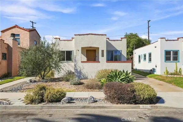 3855 E Wilton, Long Beach, CA 90804