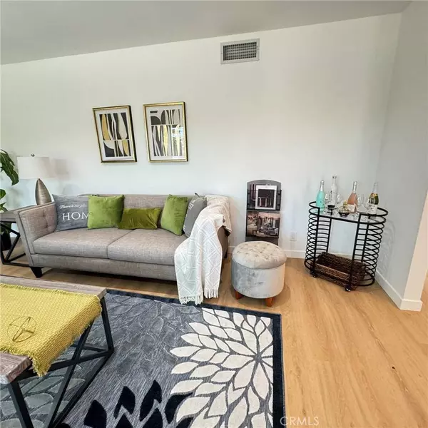 13864 Elgers ST, Cerritos, CA 90703