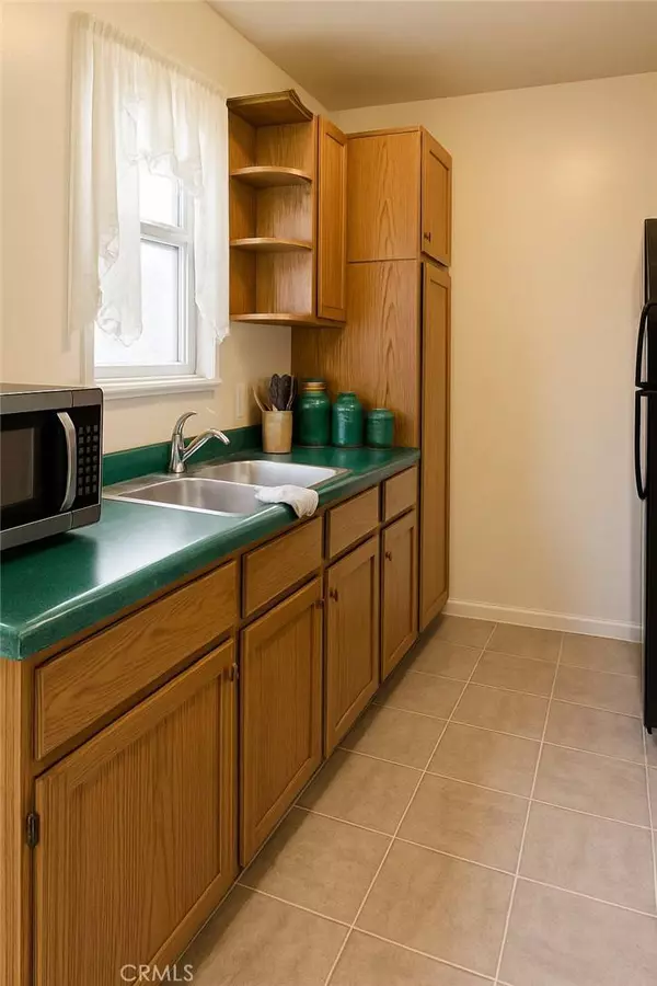 1512 E 125th ST, Compton, CA 90222