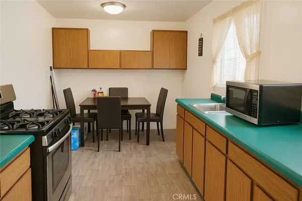 1512 E 125th ST, Compton, CA 90222