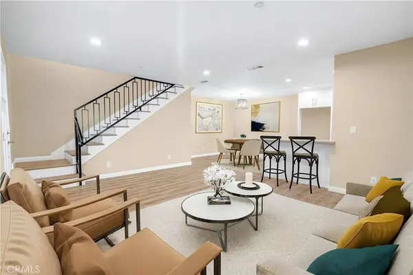 1111 ST N Mulberry, Compton, CA 90222