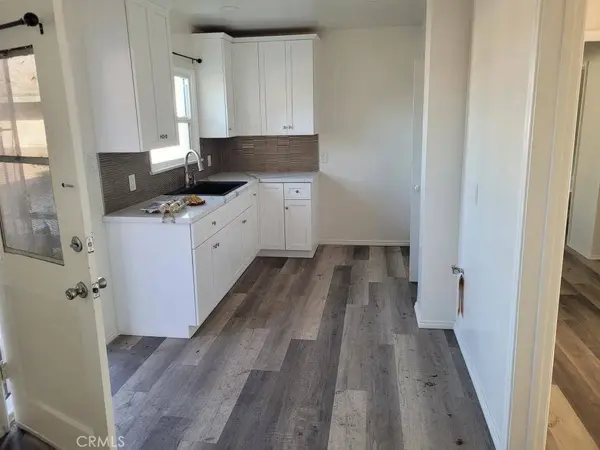 966 Holly, Inglewood, CA 90301