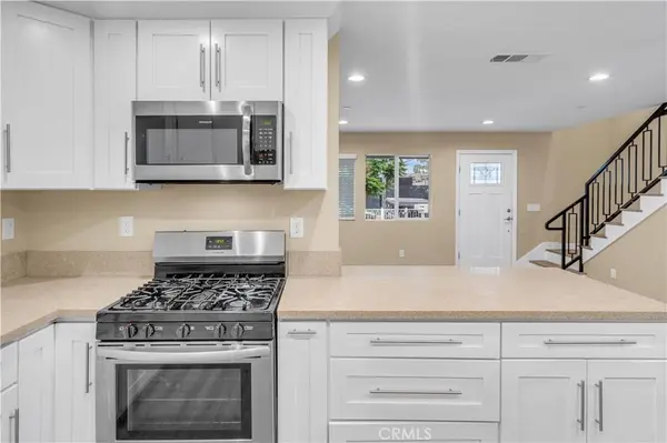 1111 N Mulberry, Compton, CA 90222