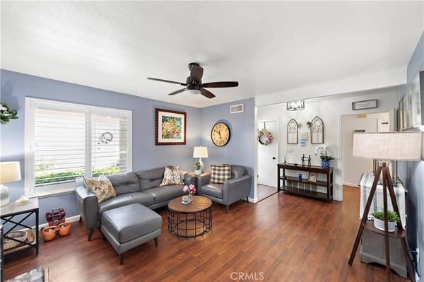 240 S Camino De Naranjas, Anaheim Hills, CA 92807