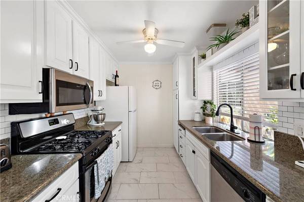 240 S Camino De Naranjas, Anaheim Hills, CA 92807