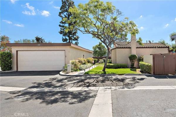 240 S Camino De Naranjas, Anaheim Hills, CA 92807