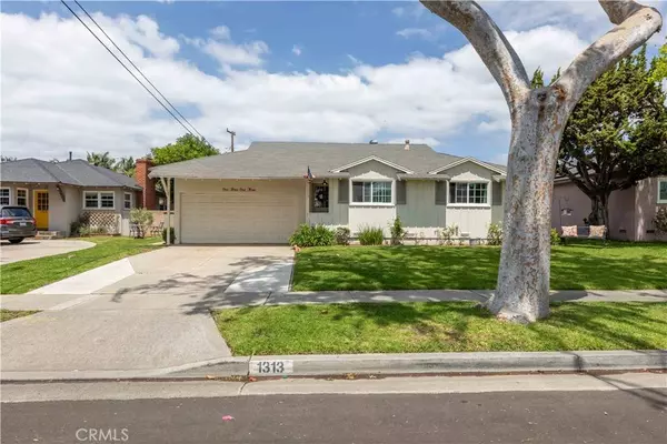 1313 Sudene AVE, Fullerton, CA 92831