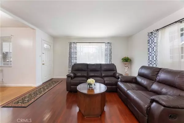 5791 Orange AVE, Cypress, CA 90630