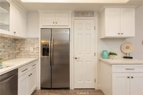 1221 Knollwood M4 47H, Seal Beach, CA 90740