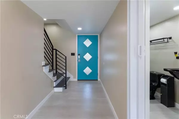 7830 E Ring ST, Long Beach, CA 90808