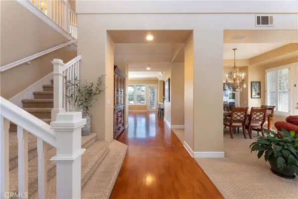 6 Birkdale WAY, Trabuco Canyon, CA 92679