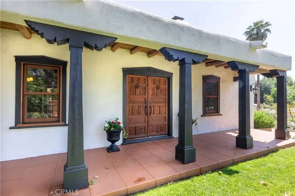 1615 Halsey ST, Redlands, CA 92373