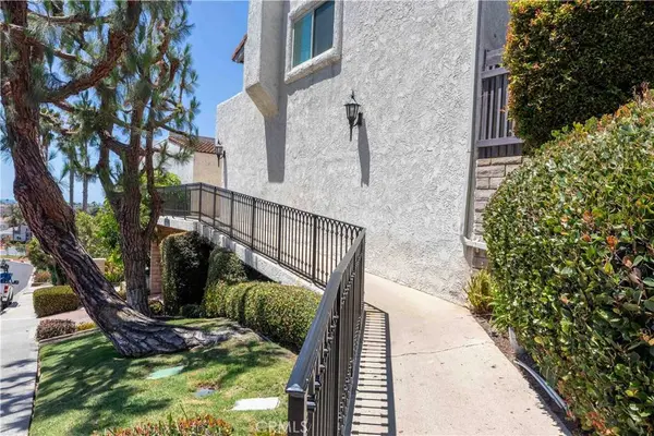 33901 Mariana DR #10, Dana Point, CA 92629