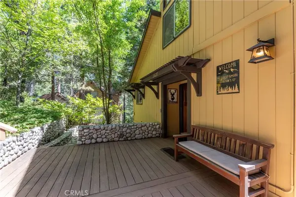 26637 Lake Forest DR, Twin Peaks, CA 92391